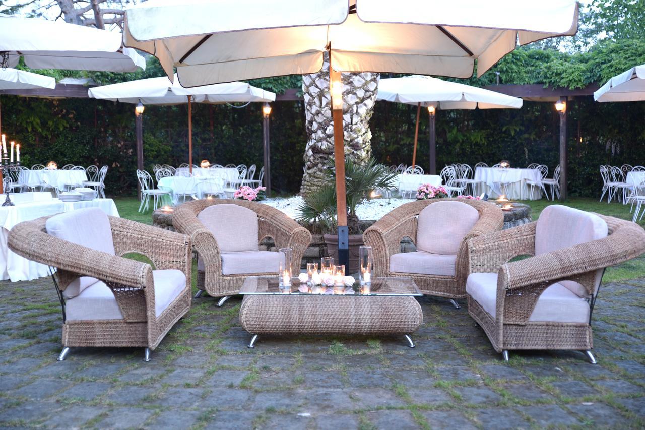 Villa Grant Relais Помеция Екстериор снимка